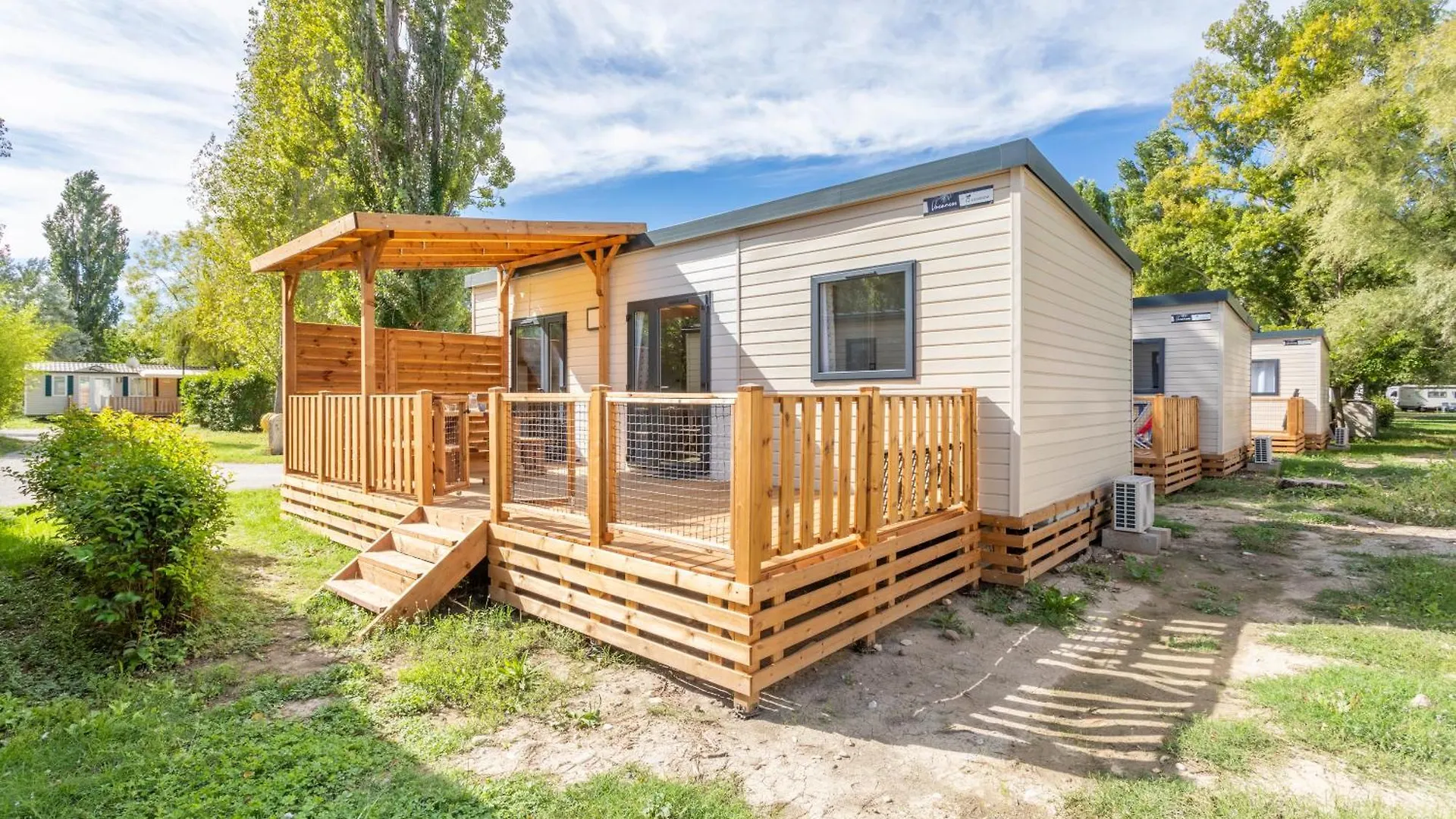 Camping Bel Air Village Les Pres Du Verdon Quinson 0*,  France